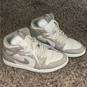 Air Jordan 1 mid ‘Legend light brown’ men’s shoes size 10